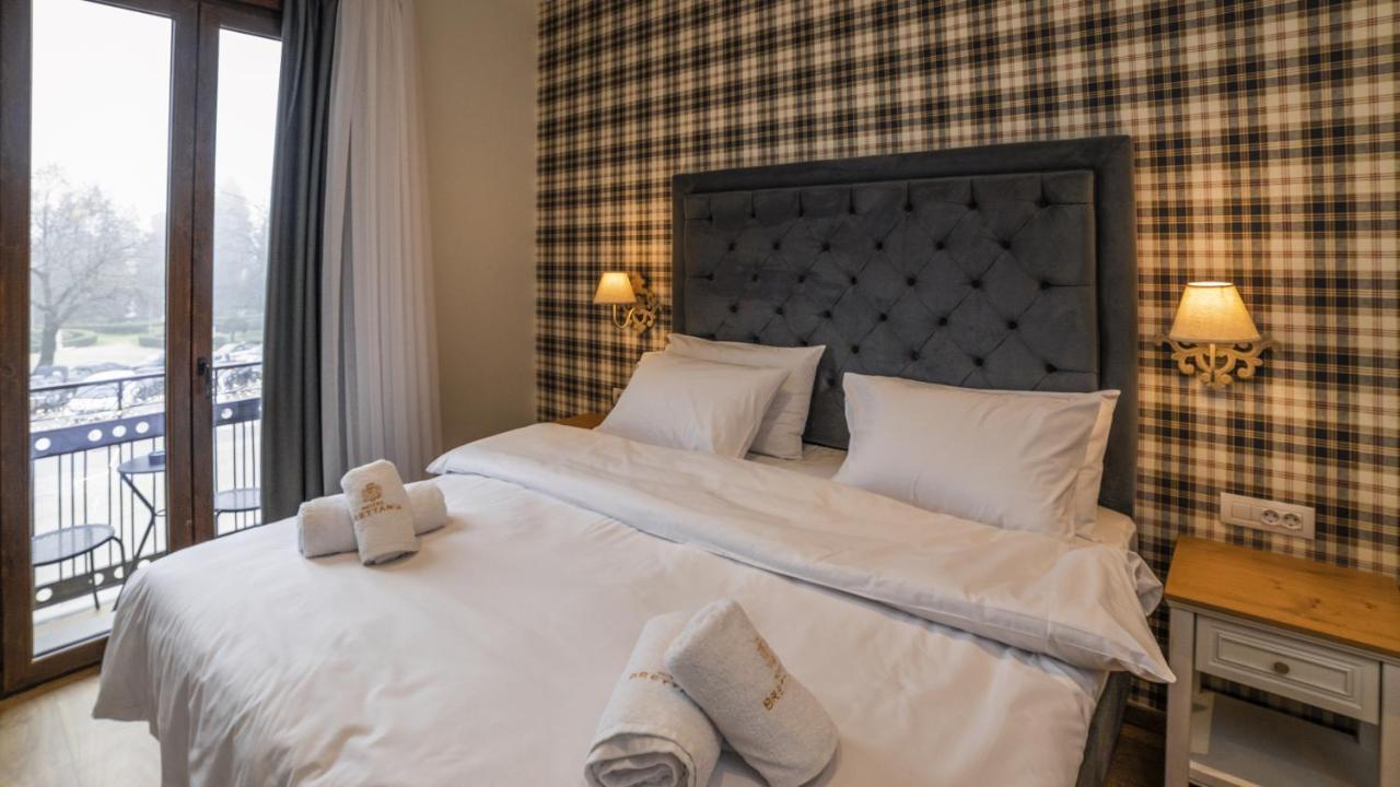 Brettania Hotel 约阿尼纳 外观 照片
